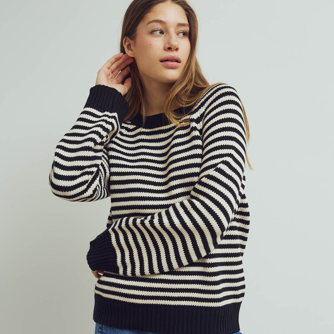 Conservandum Pullover Sweatshirt Black 019400706