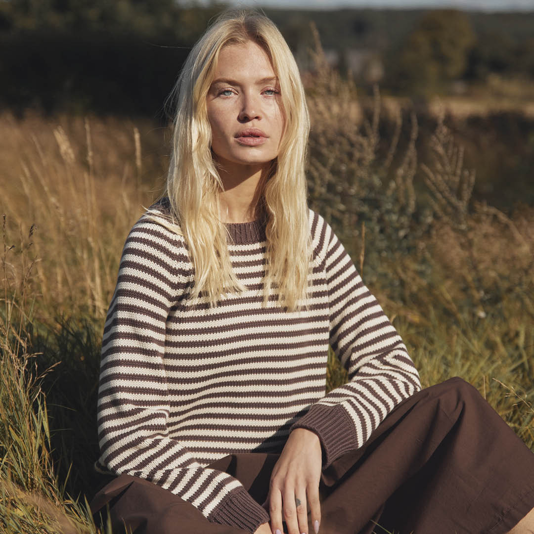 Conservandum Pullover Sweatshirt French Roast 019101200